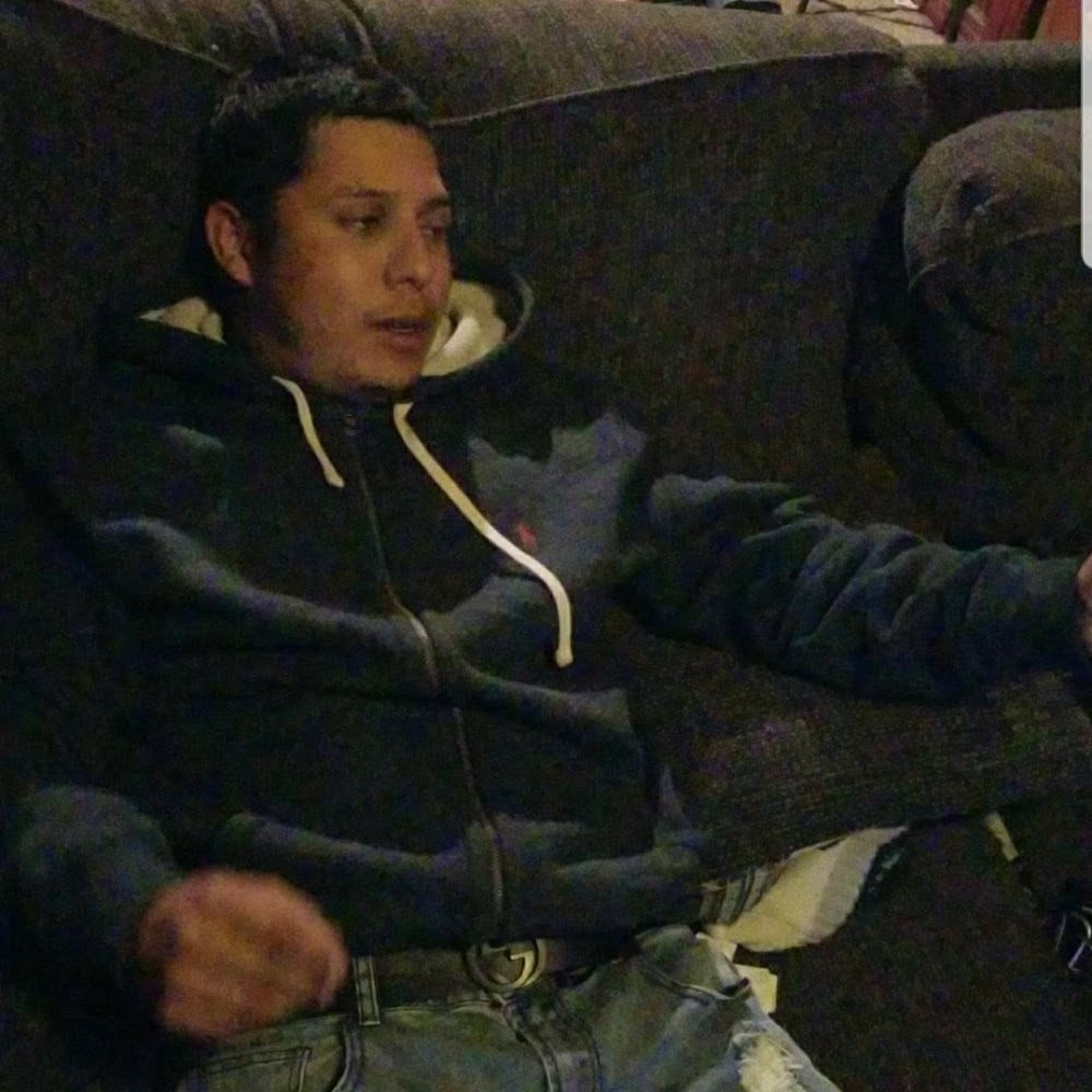 Meet your Posher, Sebastian